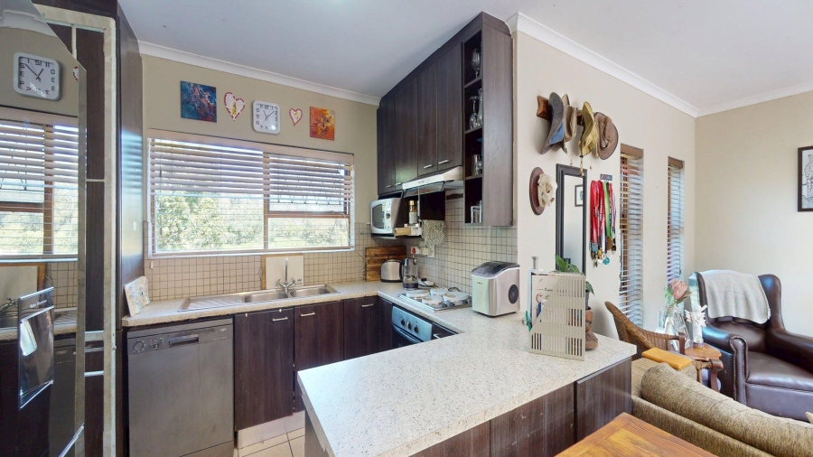 2 Bedroom Property for Sale in Kabega Park Eastern Cape